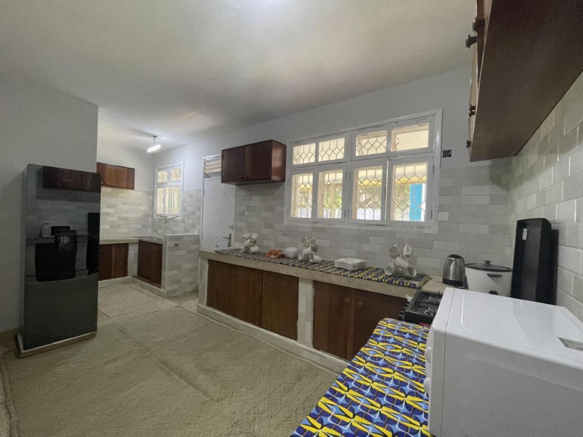 Gallivanters Hostel Darüsselam Dış mekan fotoğraf