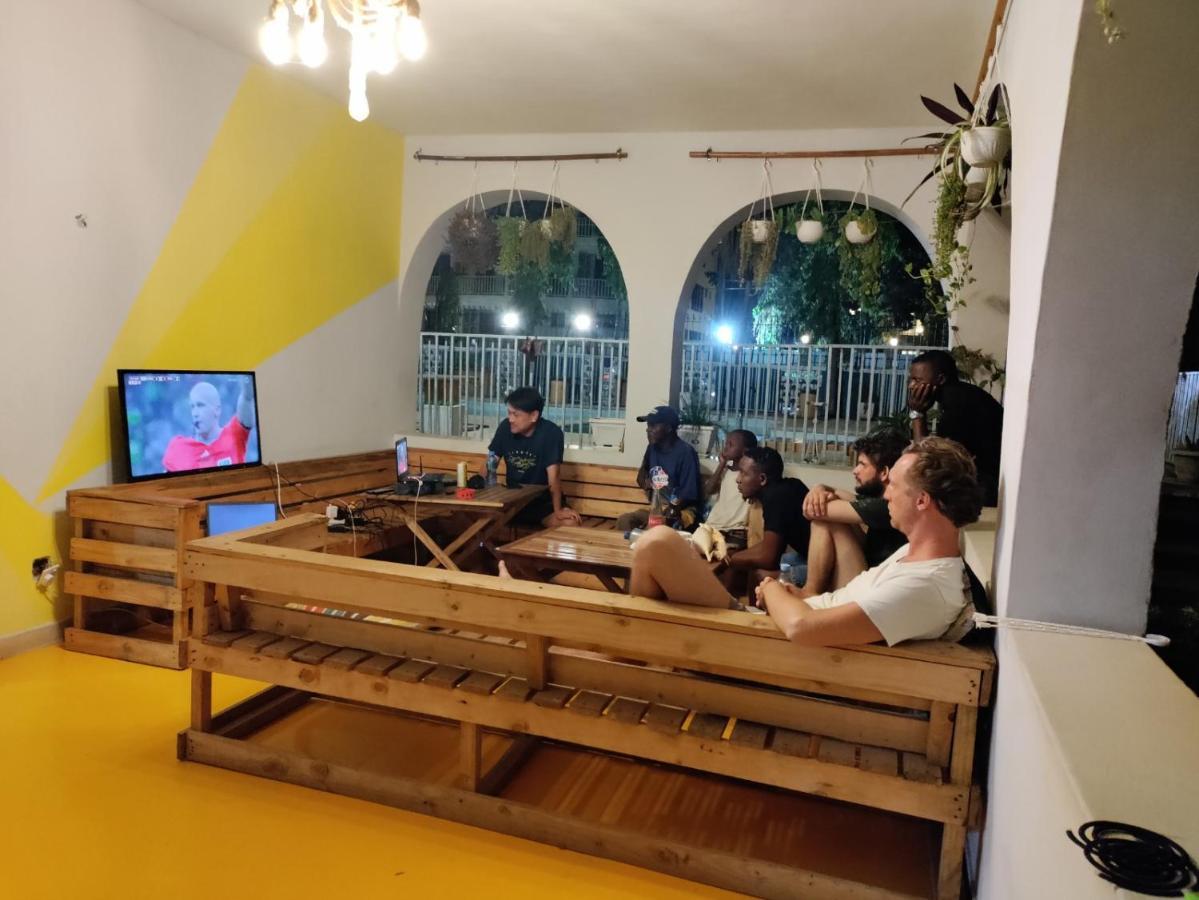 Gallivanters Hostel Darüsselam Dış mekan fotoğraf