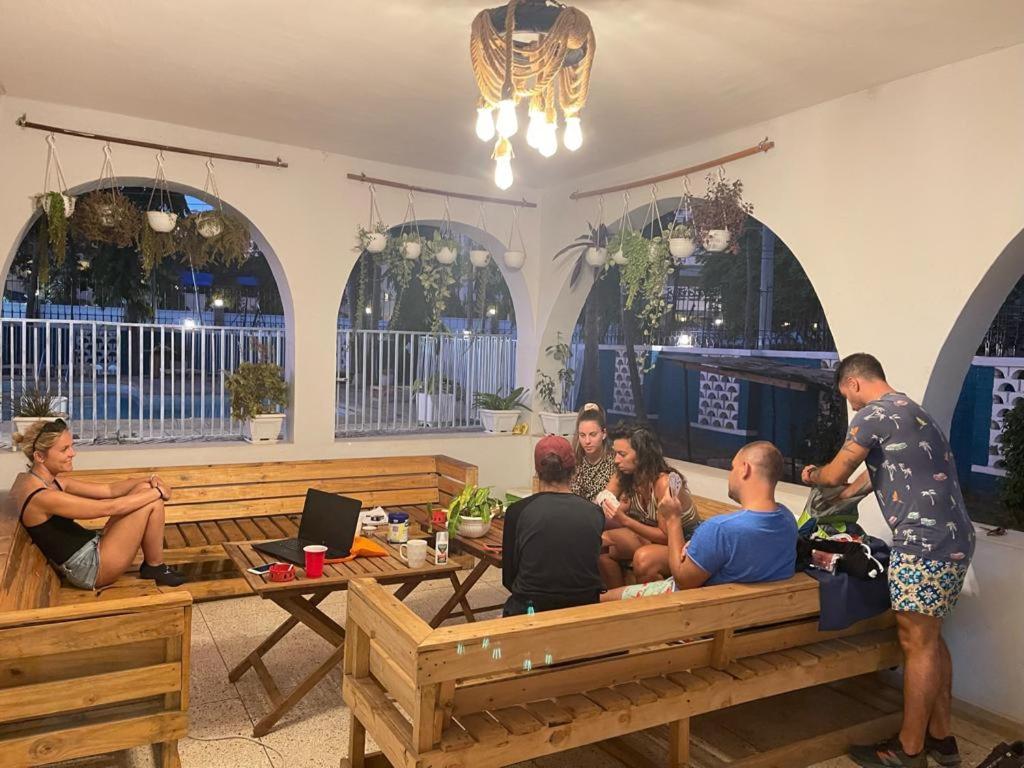 Gallivanters Hostel Darüsselam Dış mekan fotoğraf